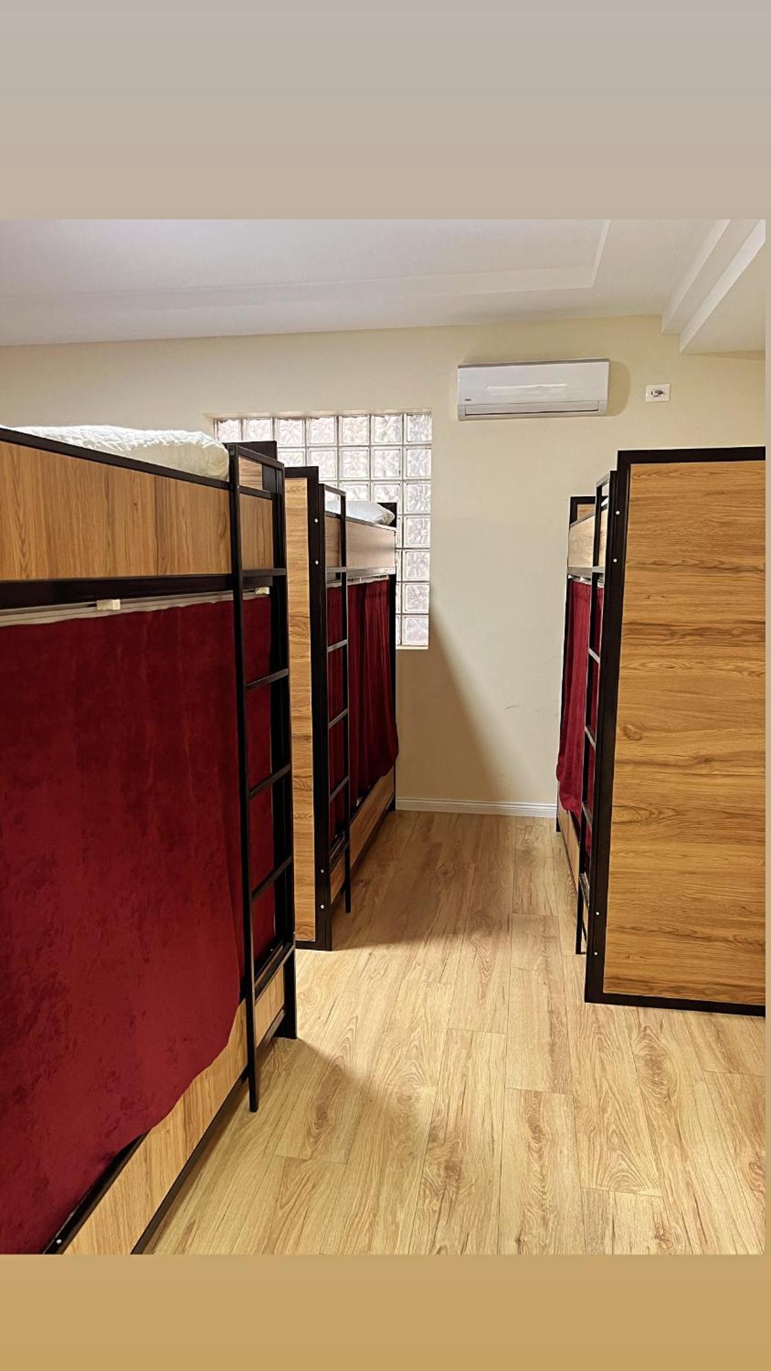 Hostel Chilli Tirana Eksteriør billede